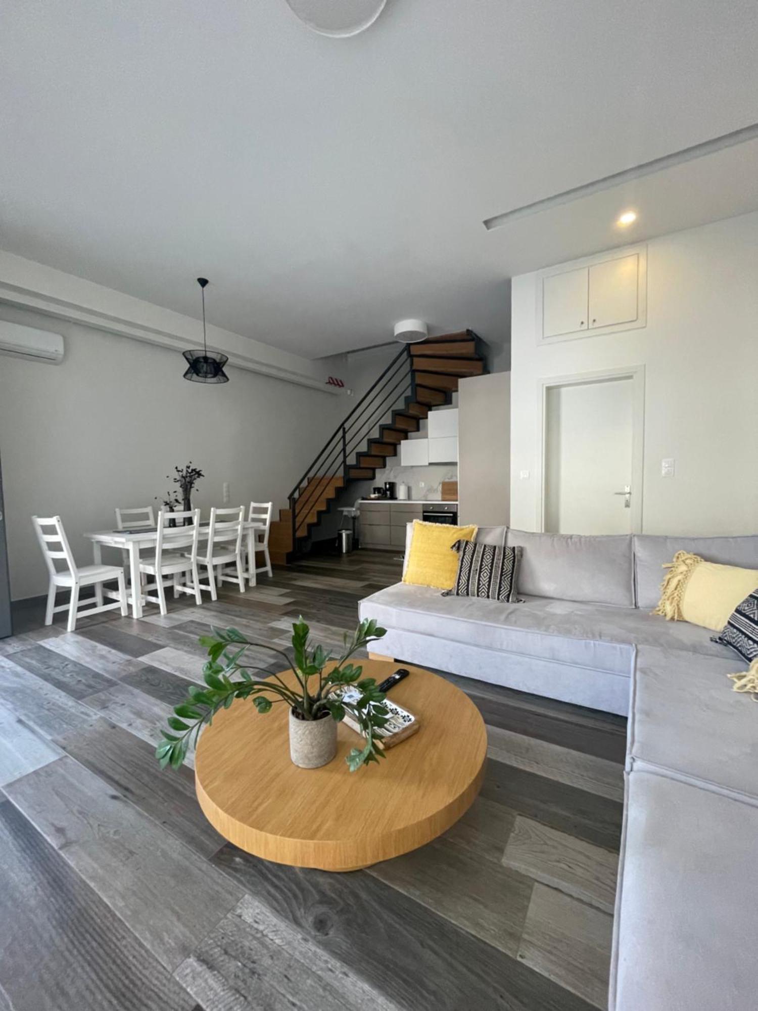 Aelia Luxury Beach House 레팀노 외부 사진
